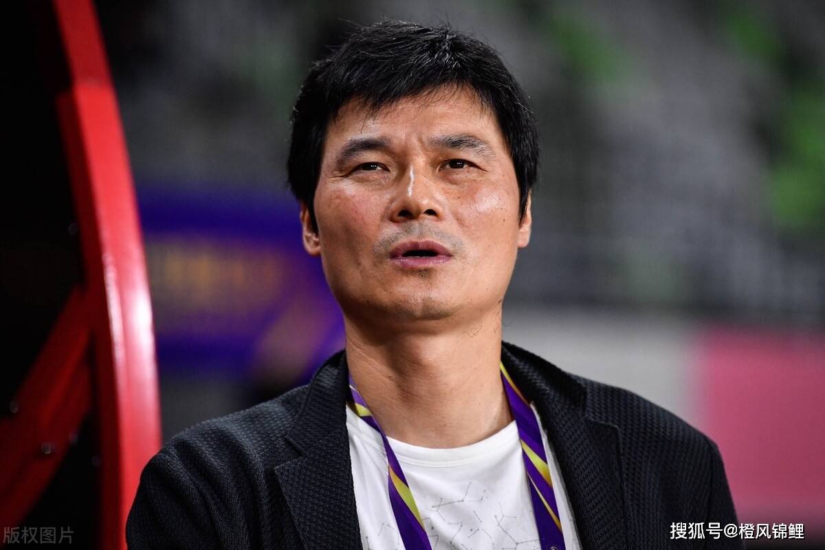 lol比赛直播 -加时末段江苏男篮调整名单以备欧篮联，强势反弹环节打磨，球迷炸锅，训练强度显著提升的简单介绍