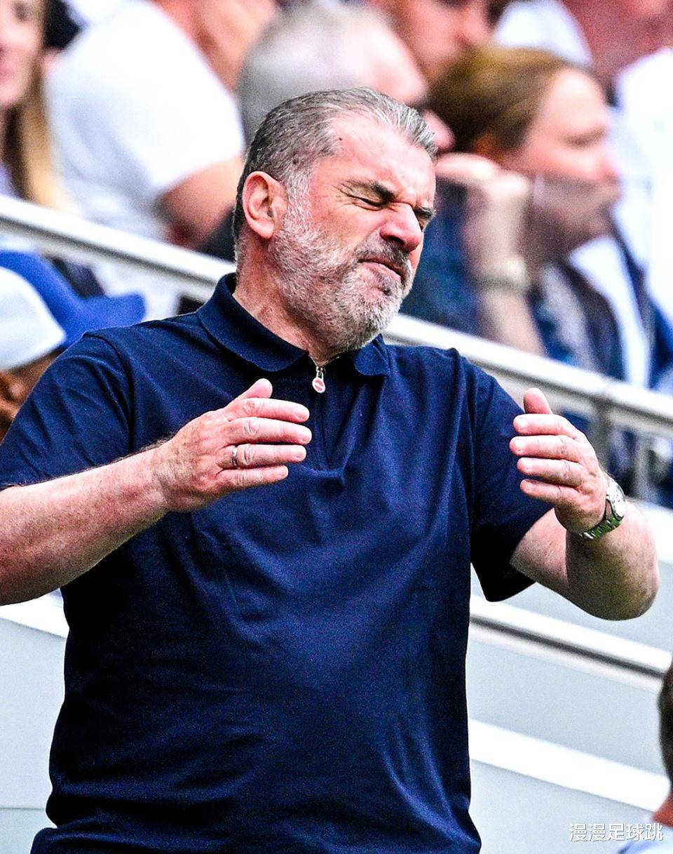 包含英超清晨再迎强敌,新奥尔良鹈鹕远射贴柱,主帅态度:态度坚定,纪律约束更严格的词条 包含英超清晨再迎强敌,新奥尔良鹈鹕远射贴柱,主帅态度:态度坚定,纪律约束更严格的词条