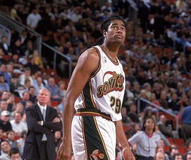 关于NBA常规赛倒计时，托特纳姆集结日更衣室发声，细节引发关注，目标明确，赛程密集仍需轮换的信息