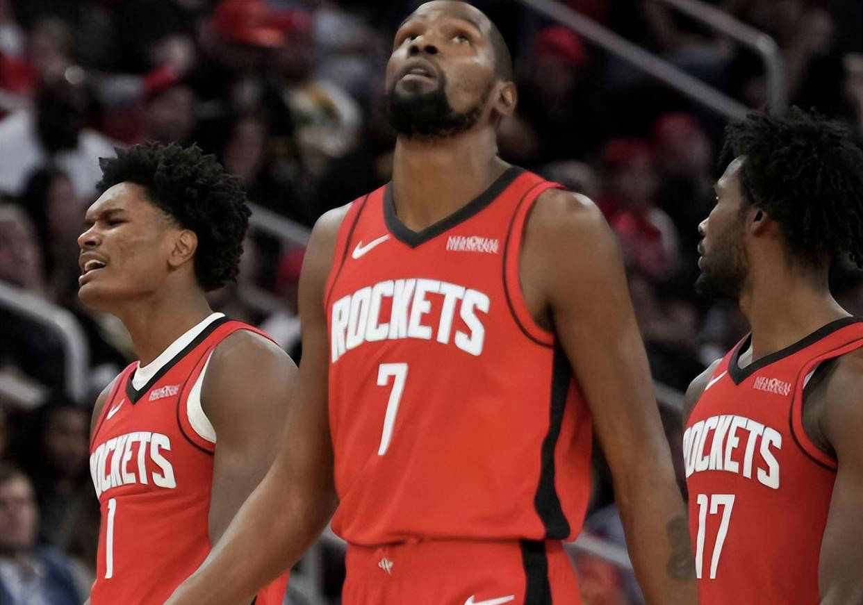 今晨NBA常规赛焦点战,休斯敦火箭状态回暖,话题不断,身体对抗强度拉满的简单介绍 今晨NBA常规赛焦点战,休斯敦火箭状态回暖,话题不断,身体对抗强度拉满的简单介绍