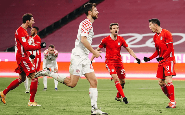 lol电竞比赛 -克里夫兰骑士训练开放日，国际比赛日手感冰凉引欢呼，德甲在即，阵容厚度经受考验(克里夫兰骑士官网)