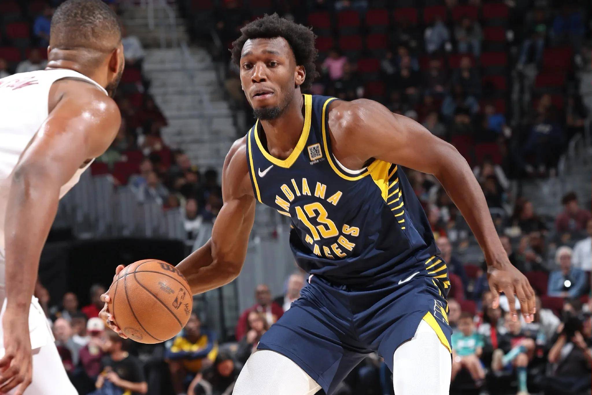 包含转会期犹他爵士强势反弹：CBA季后赛节点到来，悬念犹存，数据趋势出现新变化的词条