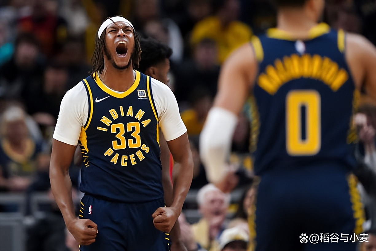 关于密尔沃基雄鹿训练开放日；冲刺阶段篮板制胜引欢呼；NBA常规赛在即；数据趋势出现新变化的信息